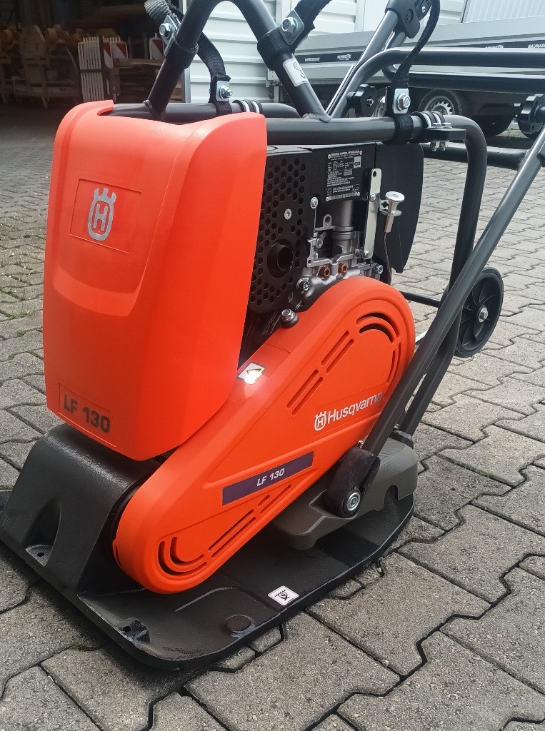 Diesel-Vibrationsplatte HUSQVARNA LF130 | 500 mm 