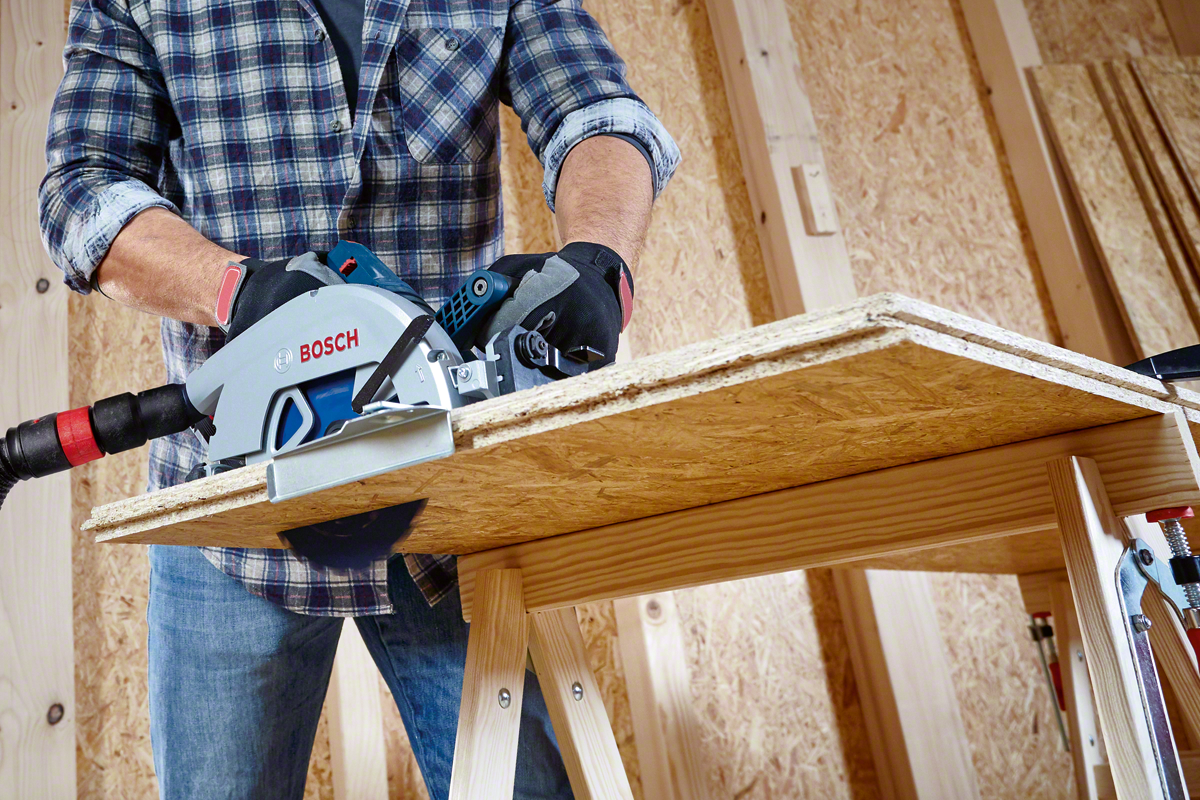 Bosch Akku-Handkreissäge BITURBO GKS 18V-68 GC 